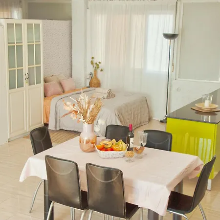 Urban Harmony Nest * ארונה